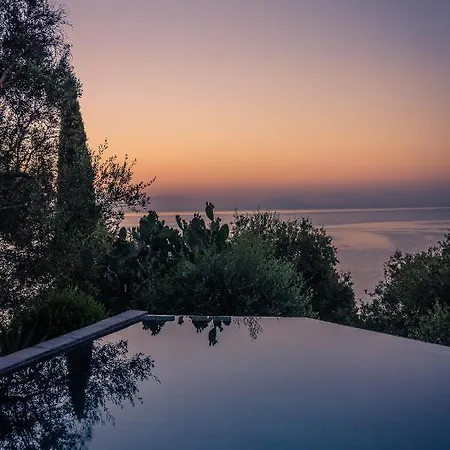 Zoela Corfu - 2 Seperate With Full Privacy Semesterbostad
