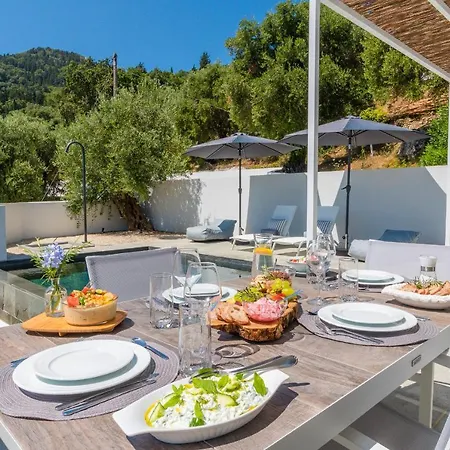 Semesterbostad Zoela Corfu - 2 Seperate With Full Privacy *